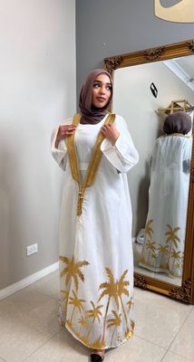 Golden Palm Bisht Abaya