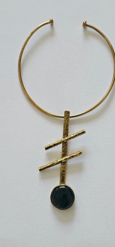 Bold black onyx-style &amp; African Bangle