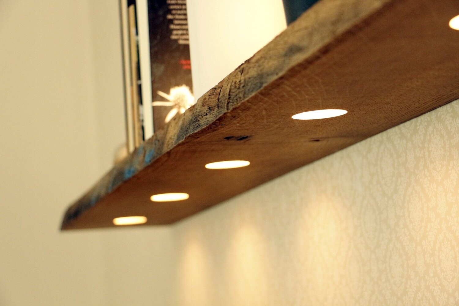 Wandboard mit Beleuchtung, Länge: 60cm Länge