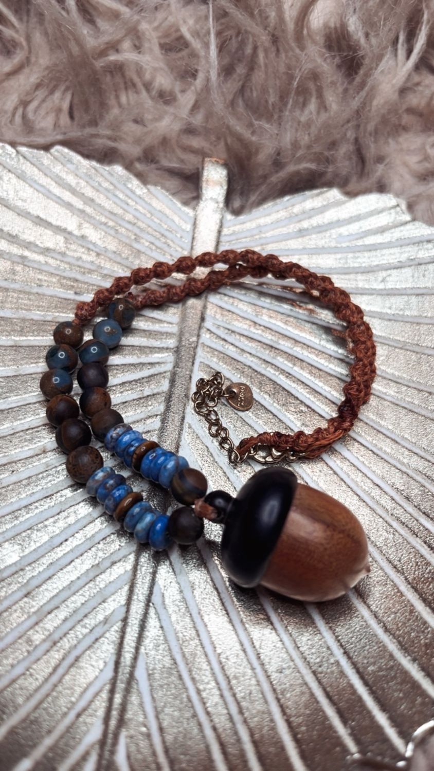 Eichelkette mit Natursteinen