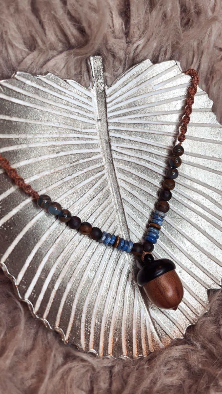 Eichelkette mit Natursteinen