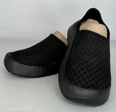 Unisex Espadrille Black Mens Size 3, Womens 5 by Soft Science