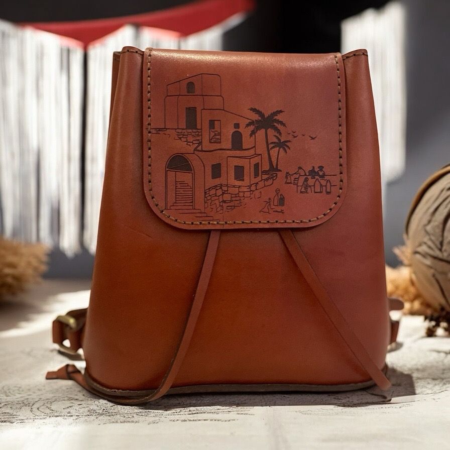 Bucket backbag