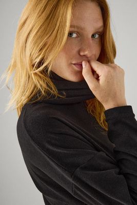 Ysabel Mora coltrui -Zwart