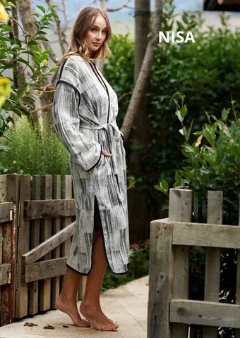 ZusenZomer-badjas - Zwart combinatie ZusenZomer-badjas - Zwart combinatie