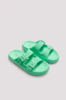 Ysabel Mora Flip-flops- Licht groen Ysabel Mora Flip-flops- Licht groen