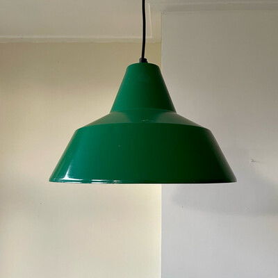 Groene hanglamp van Lyfa 