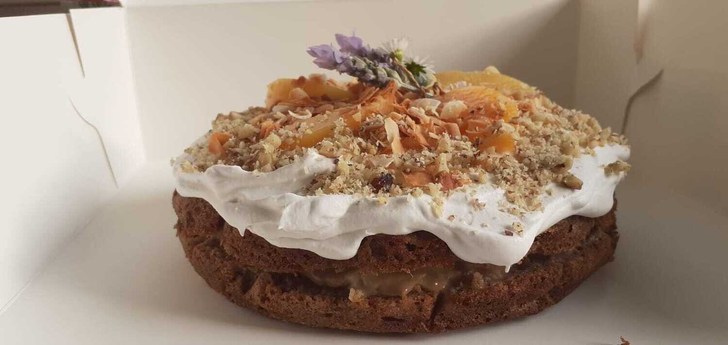 Keto Celebration vanilla-cake