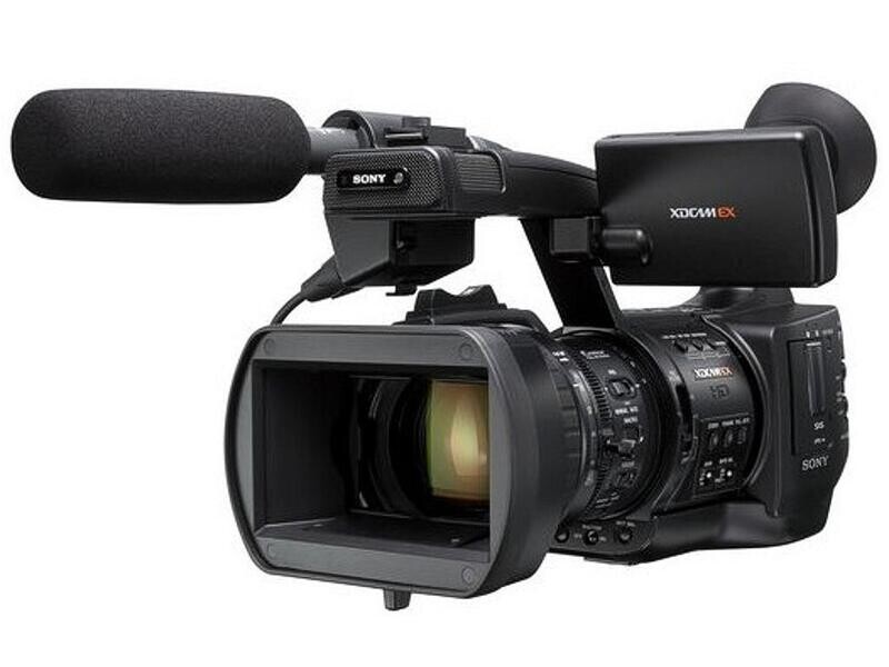 Sony three 1/2-inch type exmor cmos sensors xdcam ex camcorder recording full hd / sd