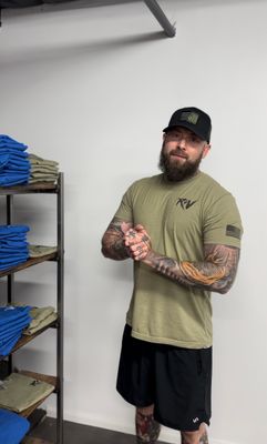 Green Reps4Vets Tee