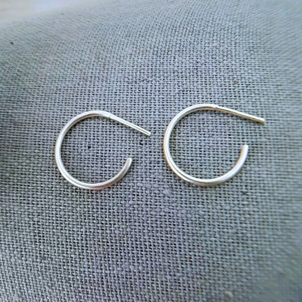 Sterling Hoops 18mm