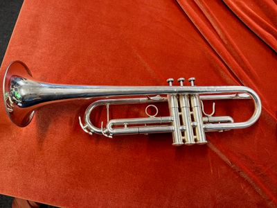 Jupiter XO 1602S-LTR Professional Bb Trumpet, Silver Plated, Serial Number BA16197