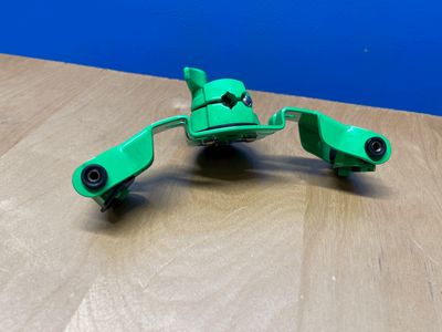 Tom Holder - Lime Green