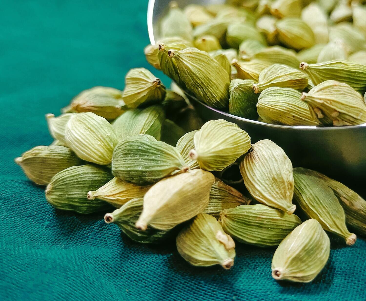 Green Cardamom Pods 1.1oz