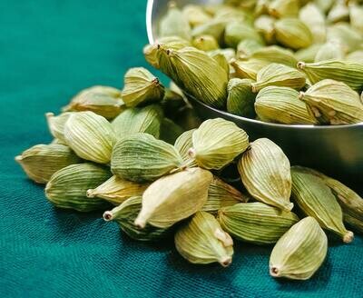 Green Cardamom Pods 1.1oz