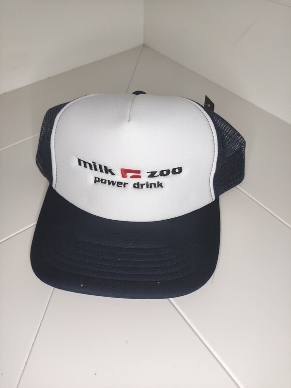 Cappellino Trucker logo ricamato &quot;MILK ZOO&quot; colore blu notte