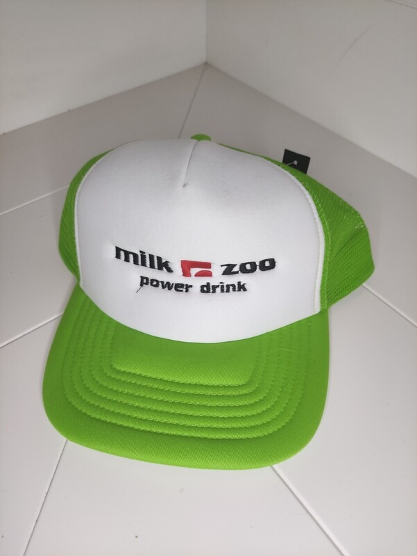 Cappellino Trucker logo ricamato &quot;MILK ZOO&quot; colore verde oliva