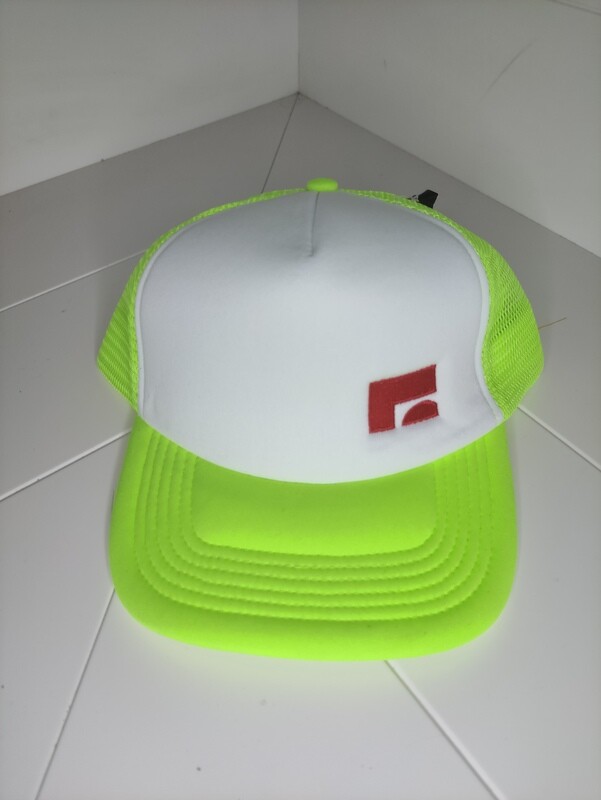 Cappellino Trucker con logo ricamato &quot;Milk zoo&quot; colore giallo fluo