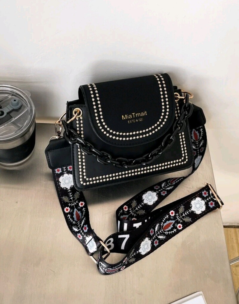 Trim Flap square Bag