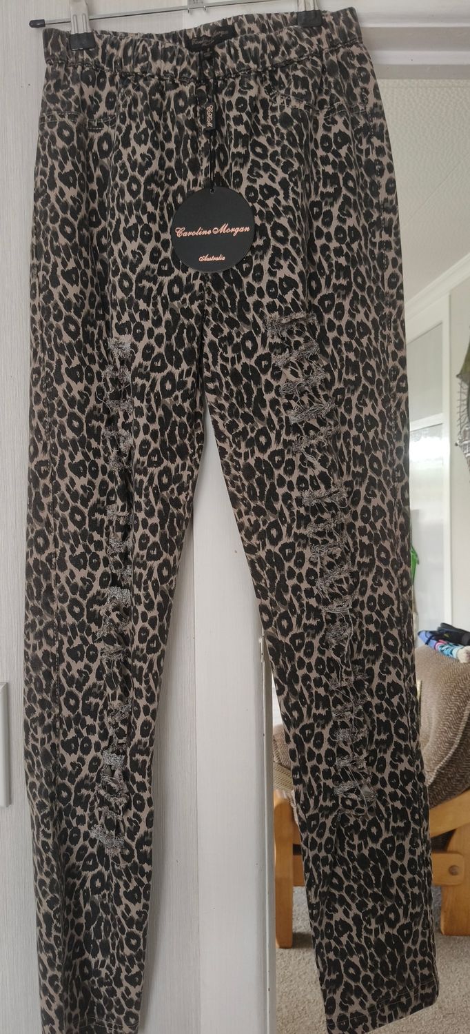 Cotton Stretch Leggings with Tears