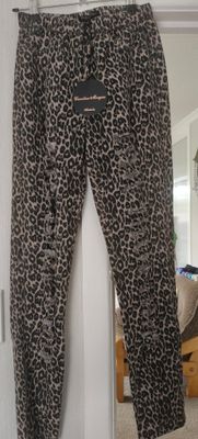 Cotton Stretch Leggings with Tears