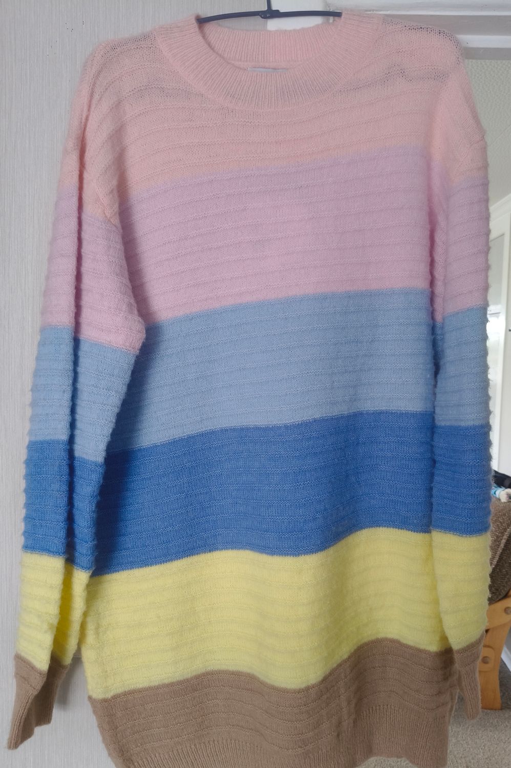 Neopolitan Soft Long Jumper