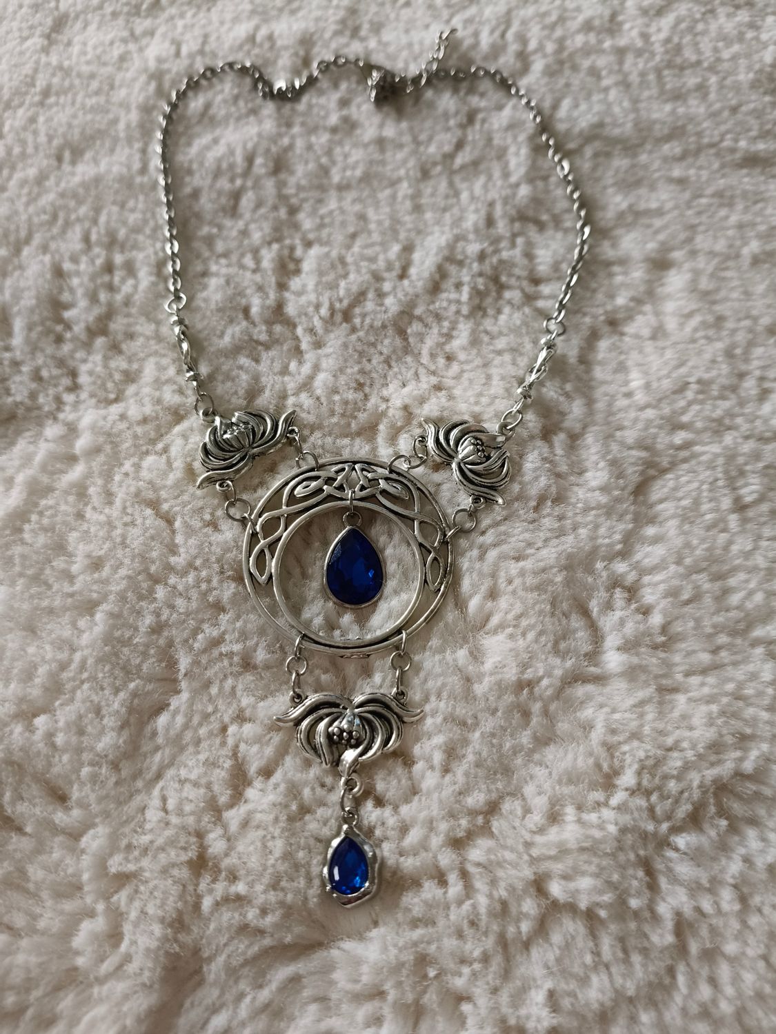 Sapphire Celtic  Necklace