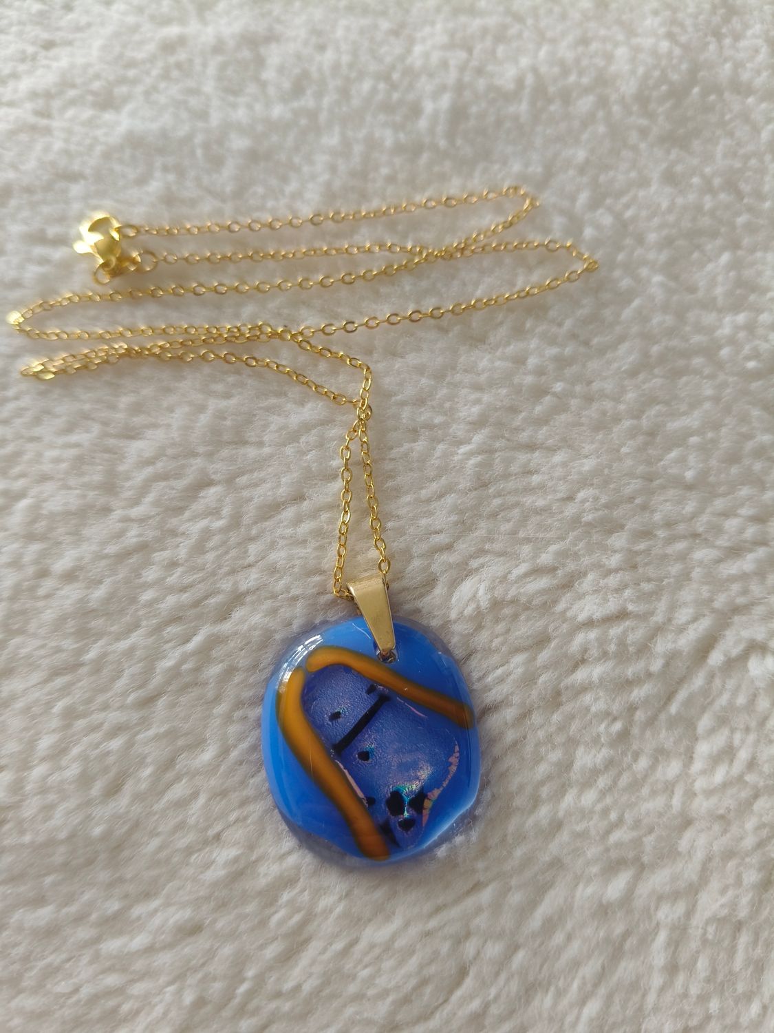 Cornflower Splash Glass Pendant/Gold Stainless Steel Chain