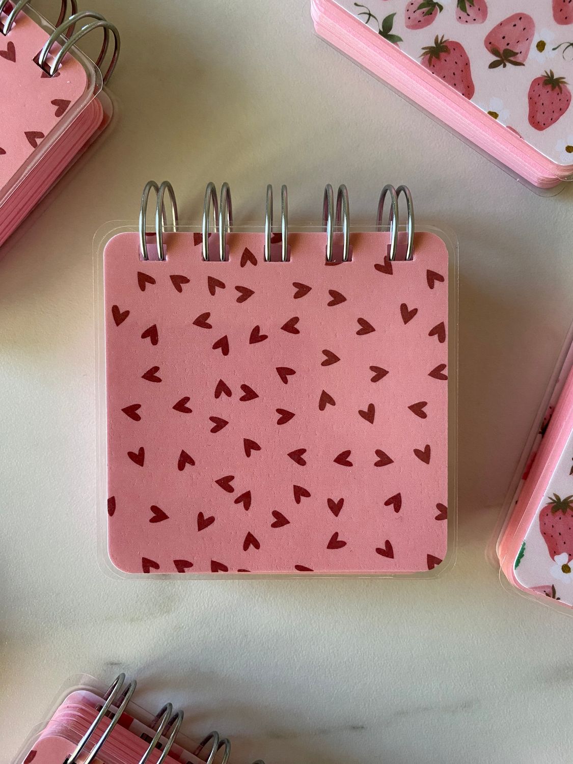 Sketchbook mikro (Sketchy) 160g pink