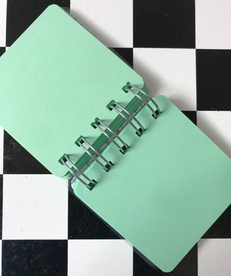 Sketchbook 70mm mikro 160g zeleni Sketchbook 70mm mikro 160g zeleni