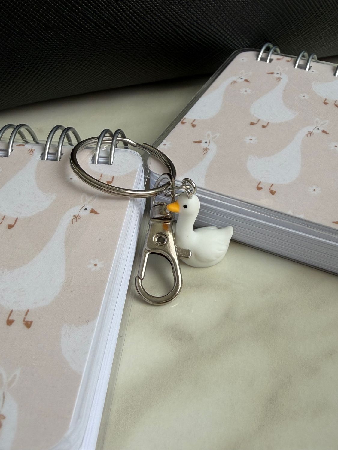 Sketchbook 70mm privezak