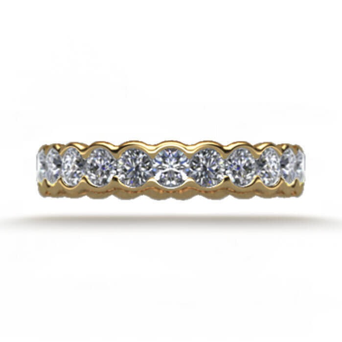 The Wave Diamond Ring in yellow gold