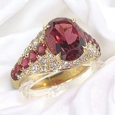 Spinel Ring with Diamond Pave