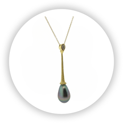 Black Peacock Pearl Drop Black Peacock Pearl Drop
