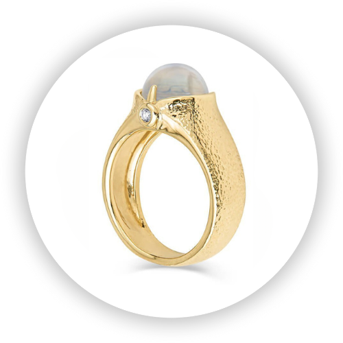 Moonstone and diamond yellow gold hammered ring