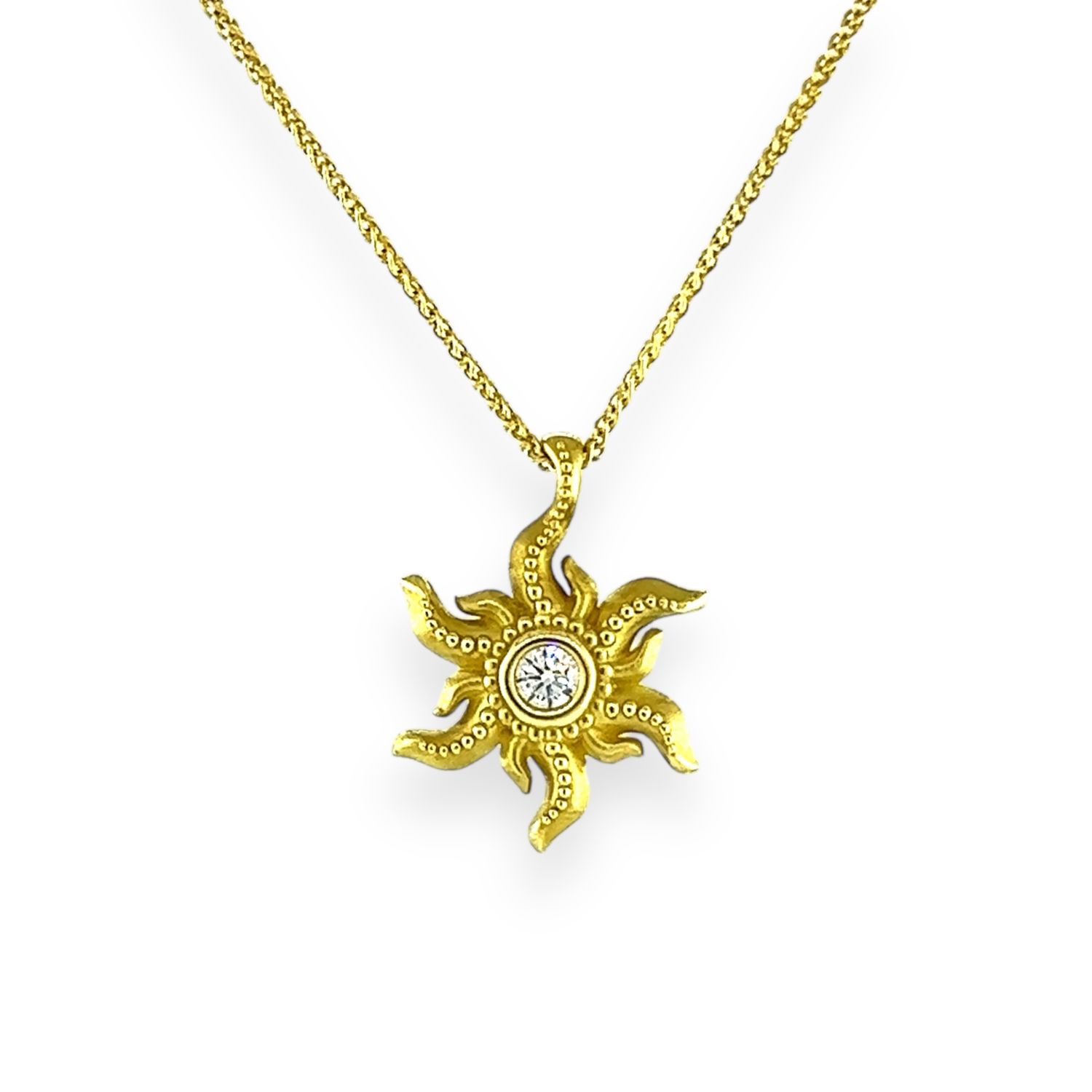 Diamond Sun Pendant in 18k Gold