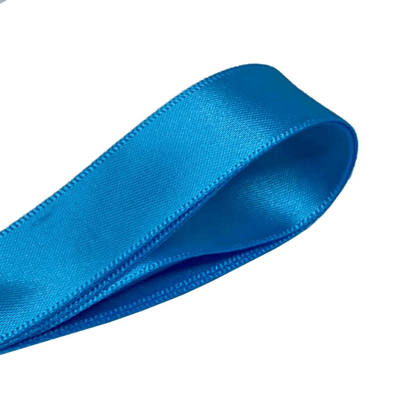 Lacets plats larges satin bleu céleste