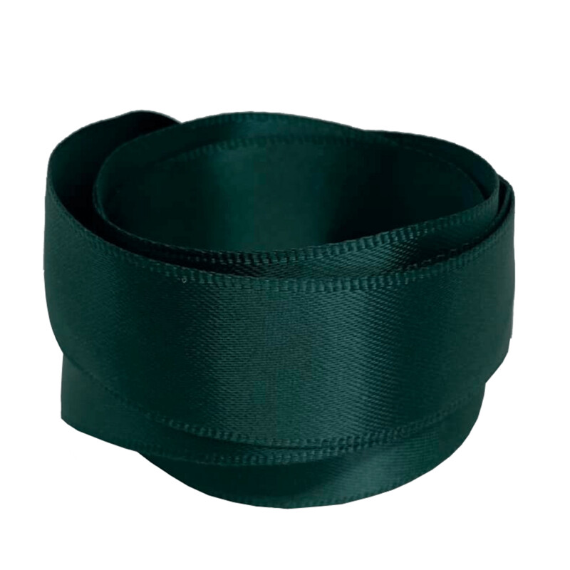 Wide flat laces in empire green satin