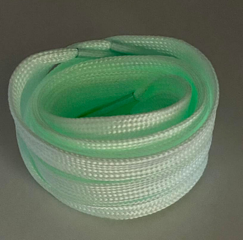White phosphorescent flat laces