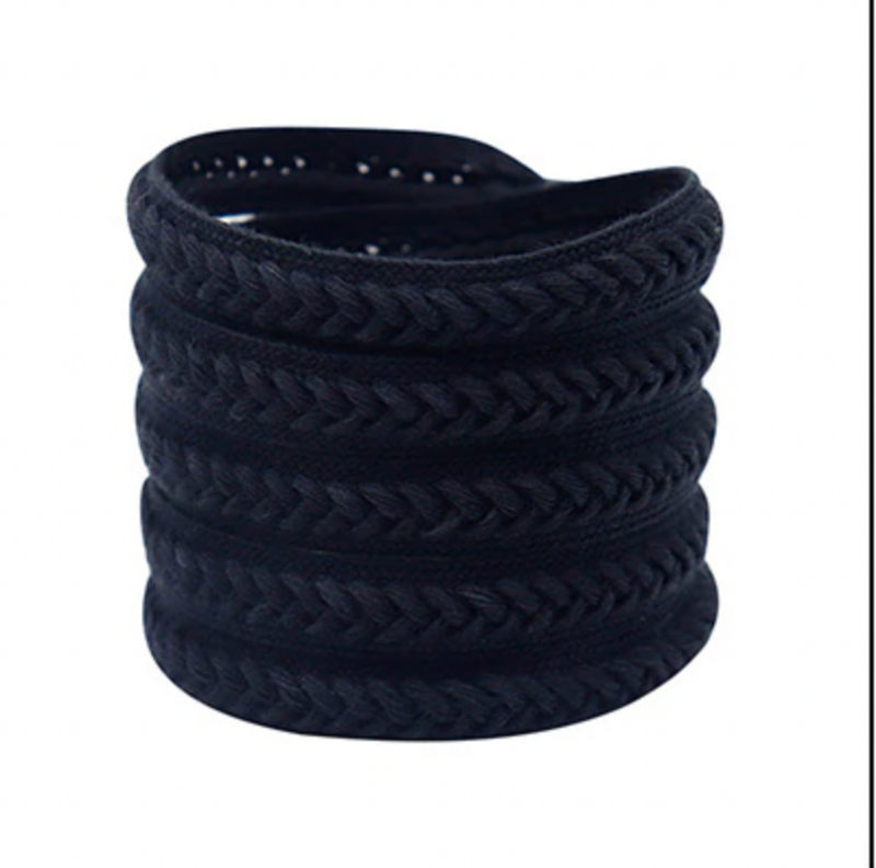 Flat black ear shoelaces