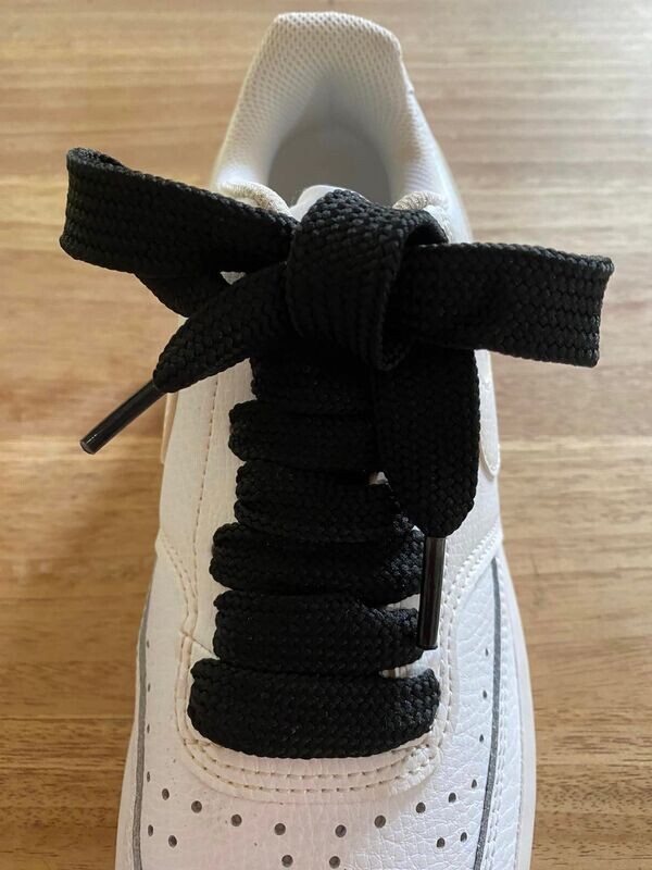 Flat shoelaces wide 1.8 cm Black - Crazylace