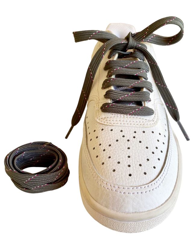 Two-tone gray / fuchsia striped laces - New