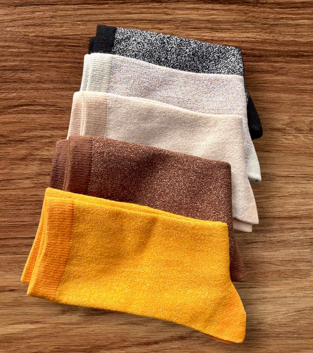 Chaussettes femmes brillantes en lurex Chaussettes femmes brillantes en lurex
