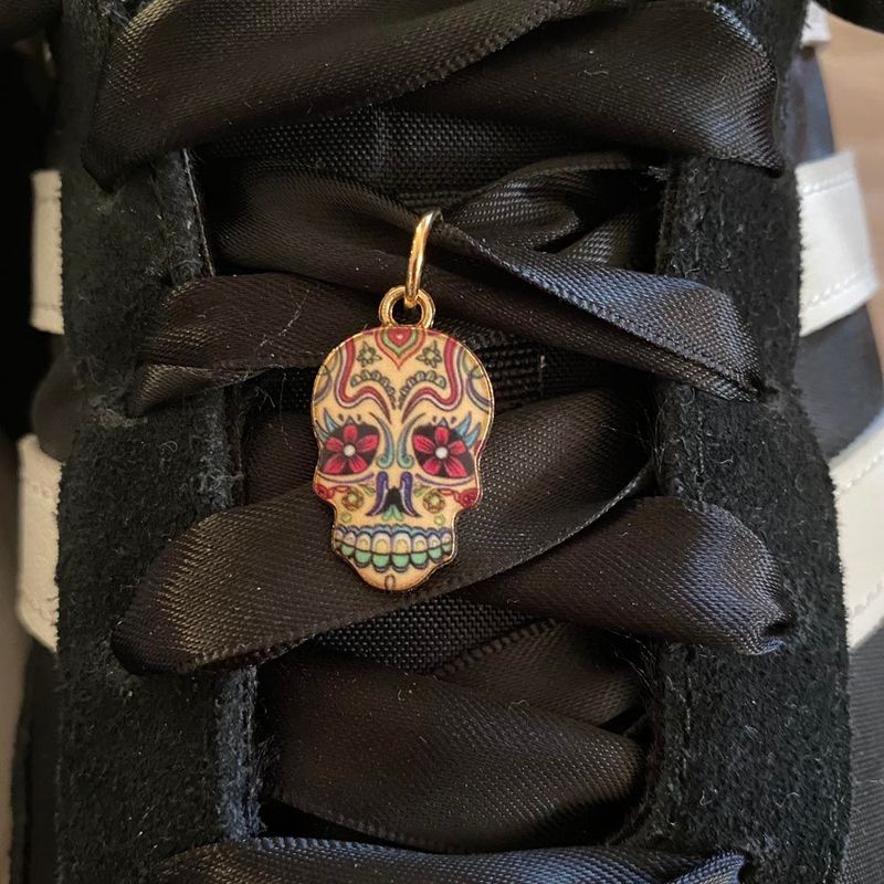 Bijoux  charms Calaveras par 2
