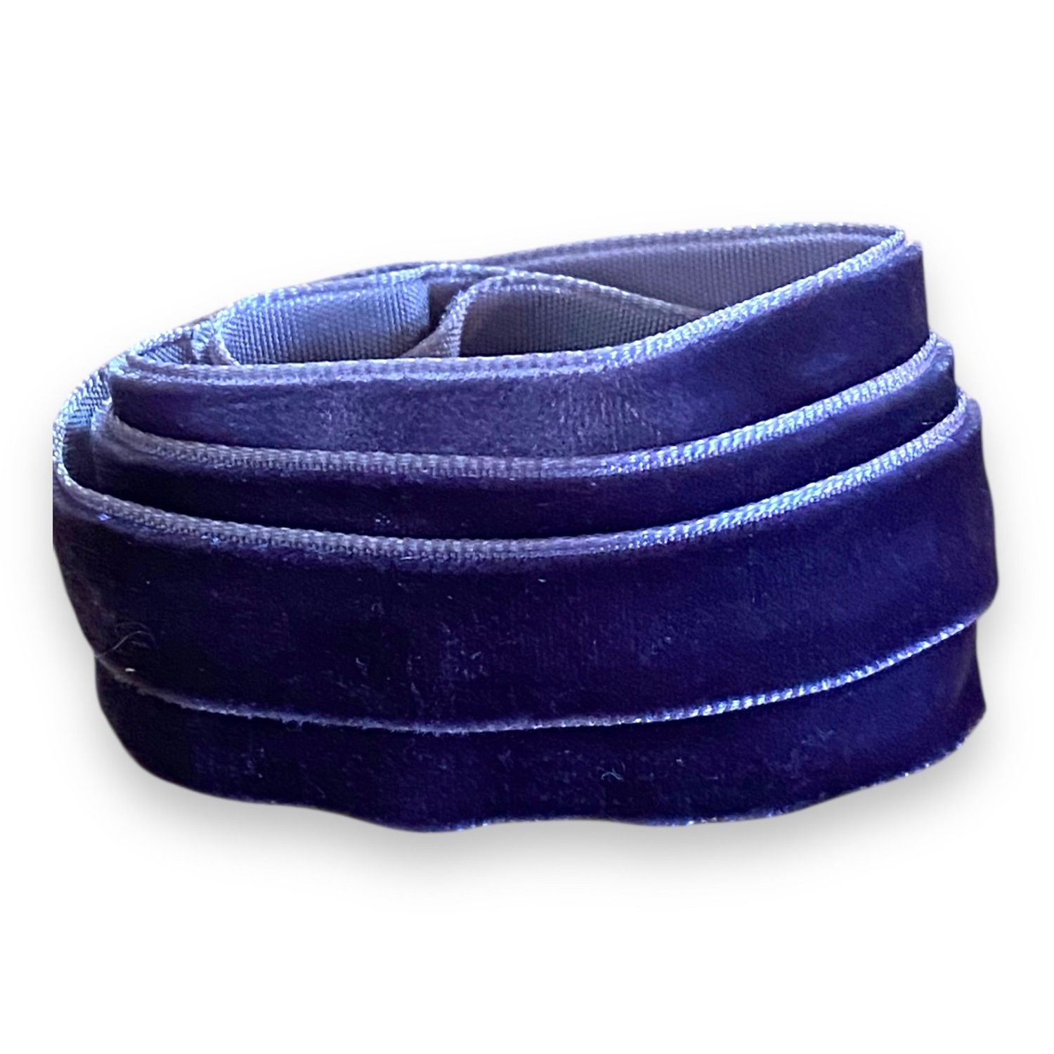 Lacets en velours aubergine