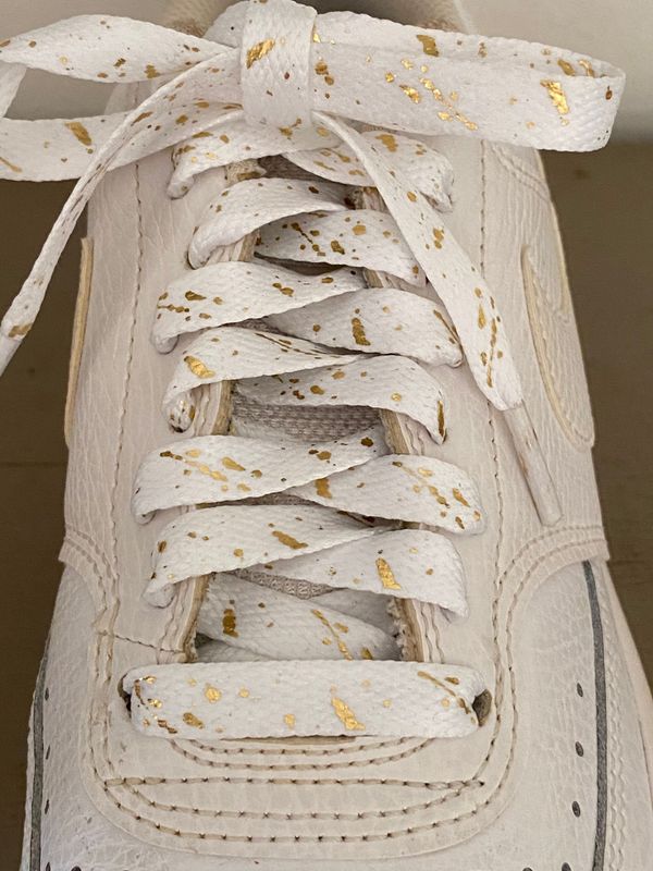 New - Urban Art style laces - gold or black splashes