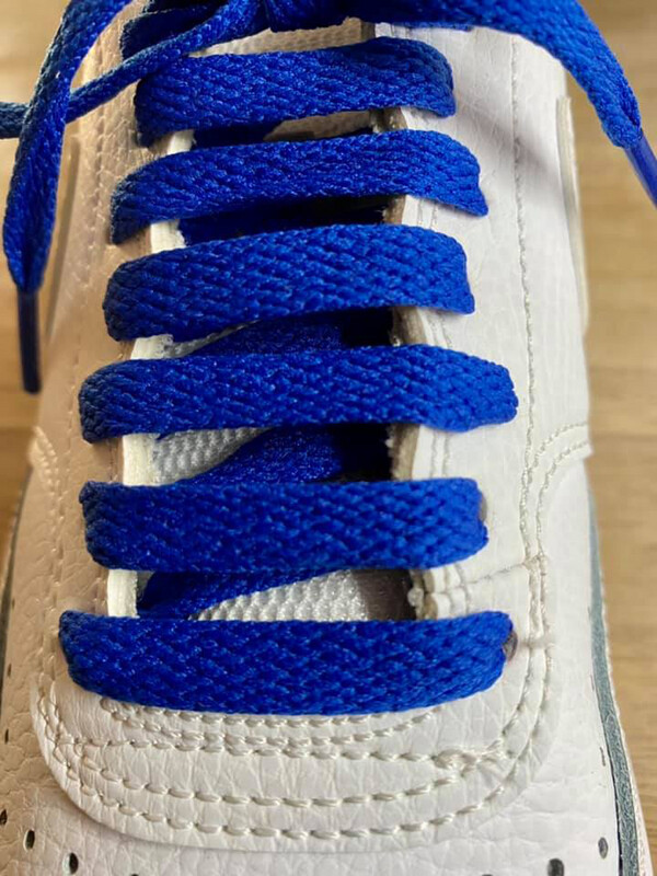 Lacets plats bleu royal pour sneakers et baskets | CrazyLace