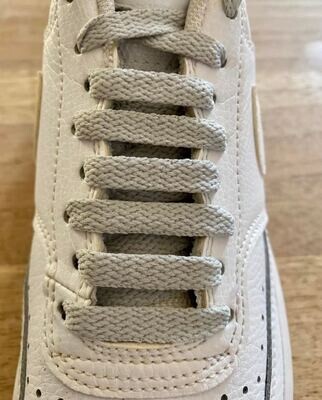 Crazylace mouse gray flat laces