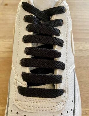 Lacets plats noirs pour sneakers et baskets | CrazyLace