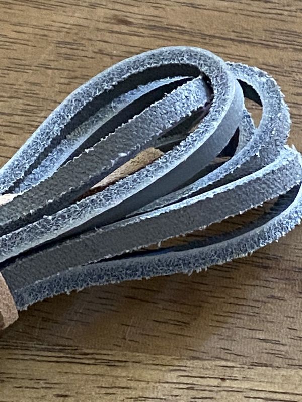 Red leather laces made in France
